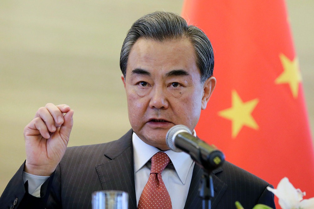 В объективе – Китай | Ван И призвал японскую сторону приложить общие усилия к улучшению китайско-японских отношений