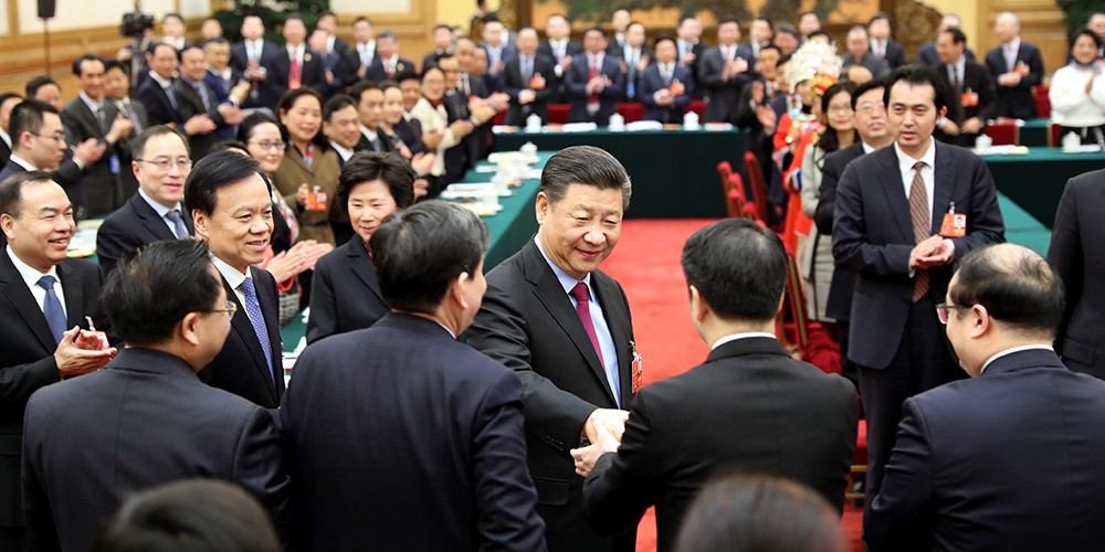 В Китае одобрены поправки в Конституцию страны