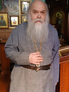 Святой Андрей Филадельфийский светает в синих куполах