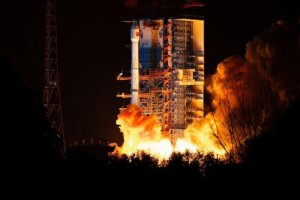 Китай запустил новый спутник для тестирования коммуникационных технологий